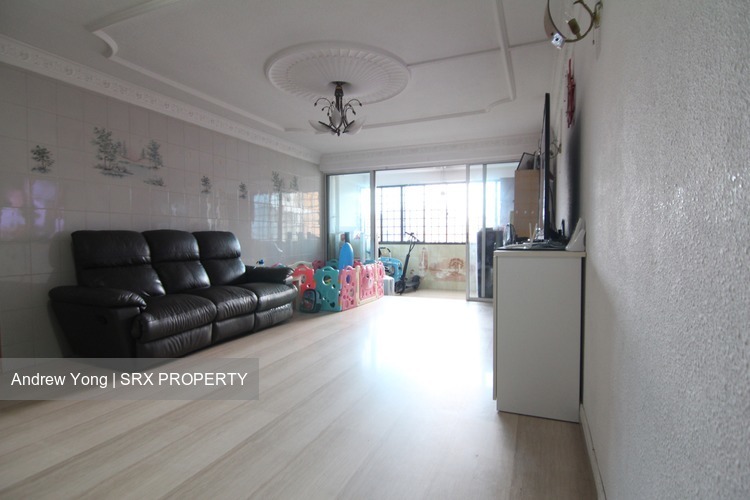 Blk 216 Tampines Street 23 (Tampines), HDB 5 Rooms #168390762